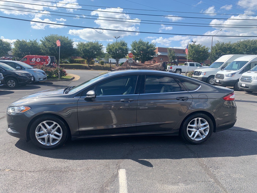 2016 Ford Fusion Image 4