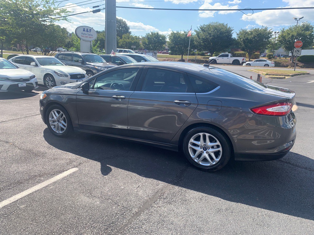 2016 Ford Fusion Image 5