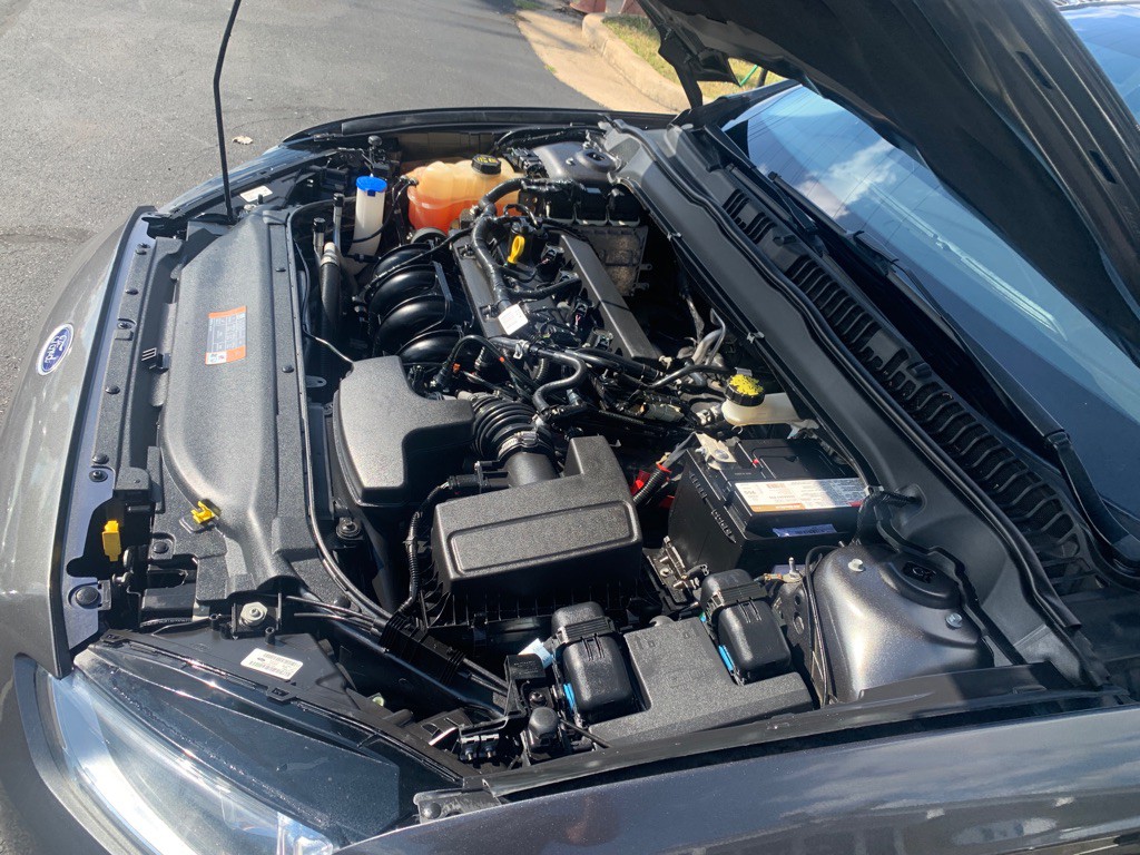 2016 Ford Fusion Image 19