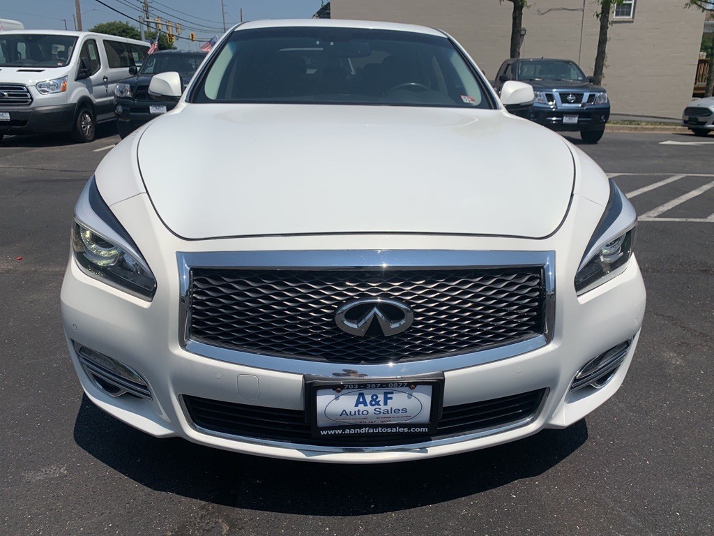 2015 INFINITI Q70 Image 22