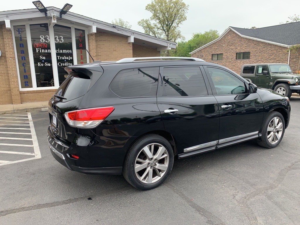 2016 Nissan Pathfinder Image 29