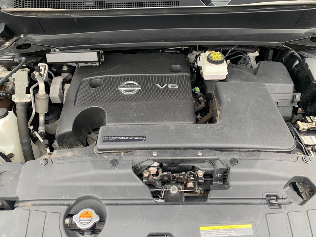 2016 Nissan Pathfinder Image 35