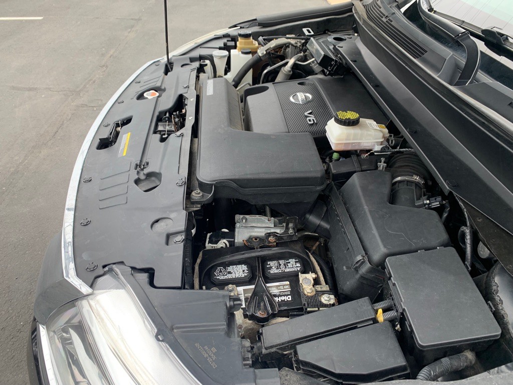 2016 Nissan Pathfinder Image 36