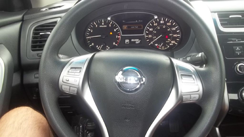 2015 Nissan Altima Image 13