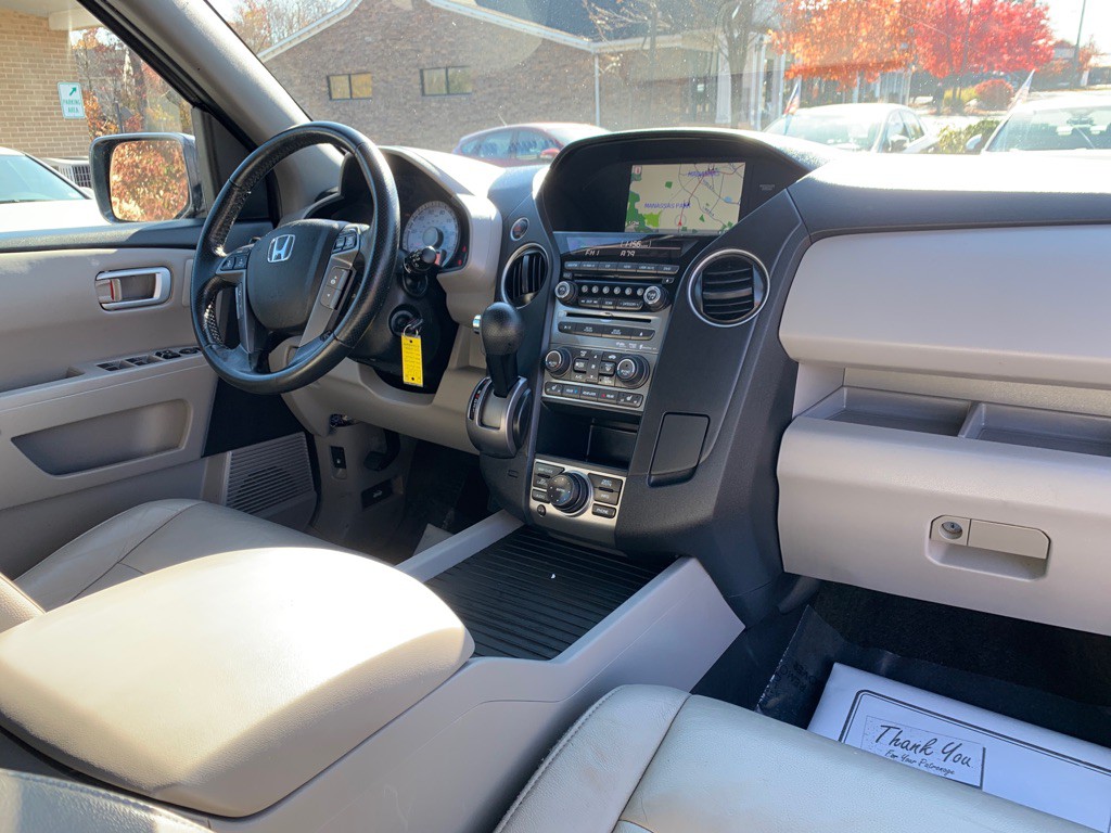 2015 Honda Pilot Image 12