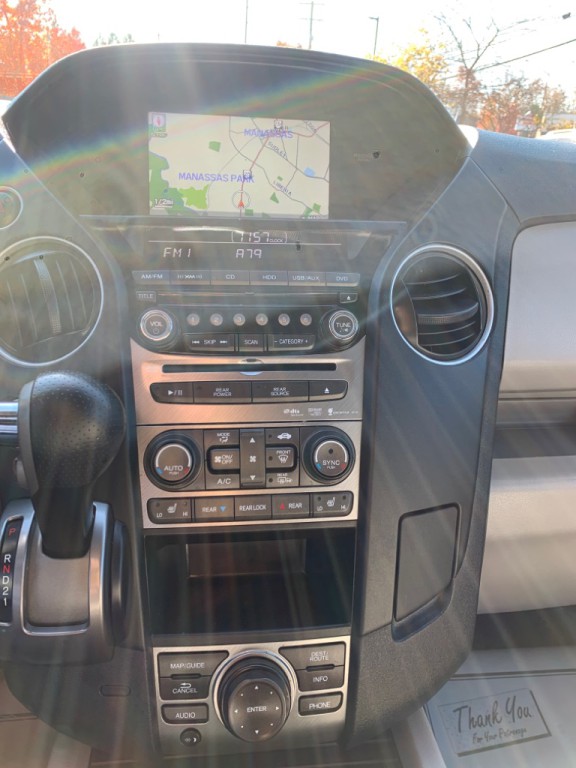 2015 Honda Pilot Image 17