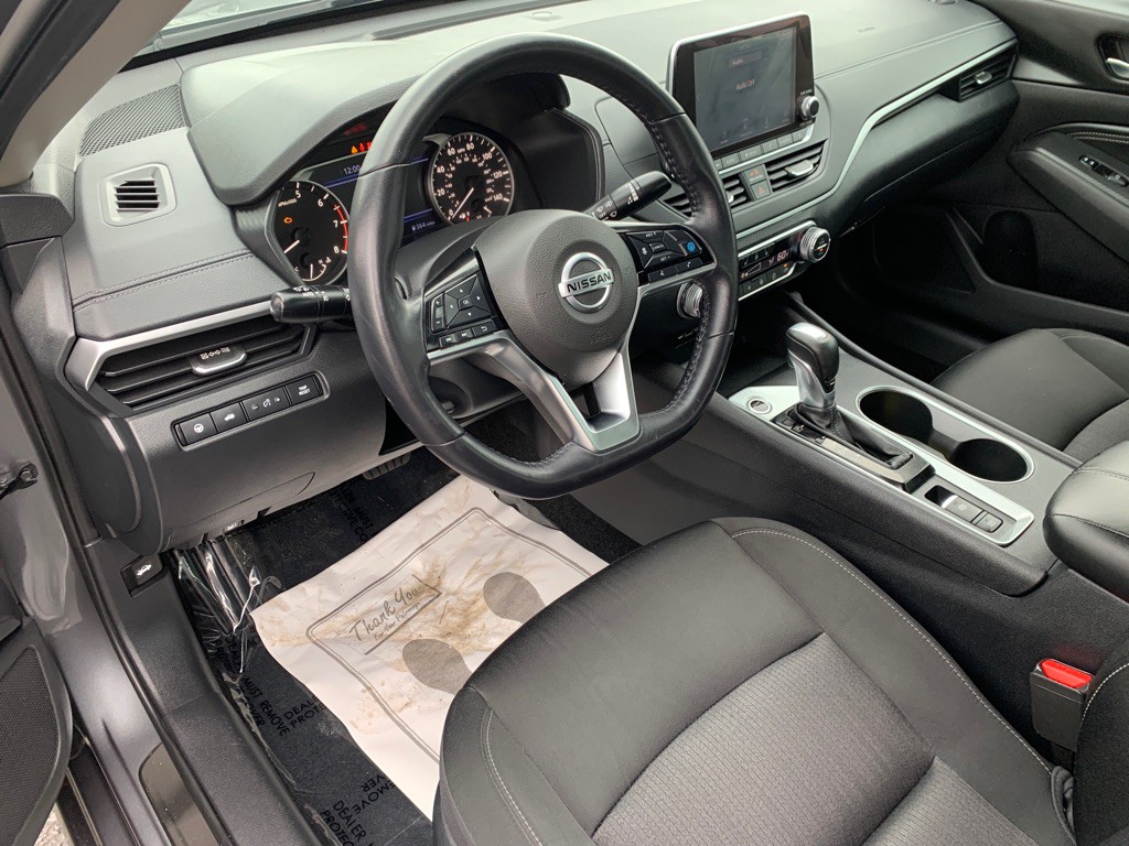 2019 Nissan Altima Image 15