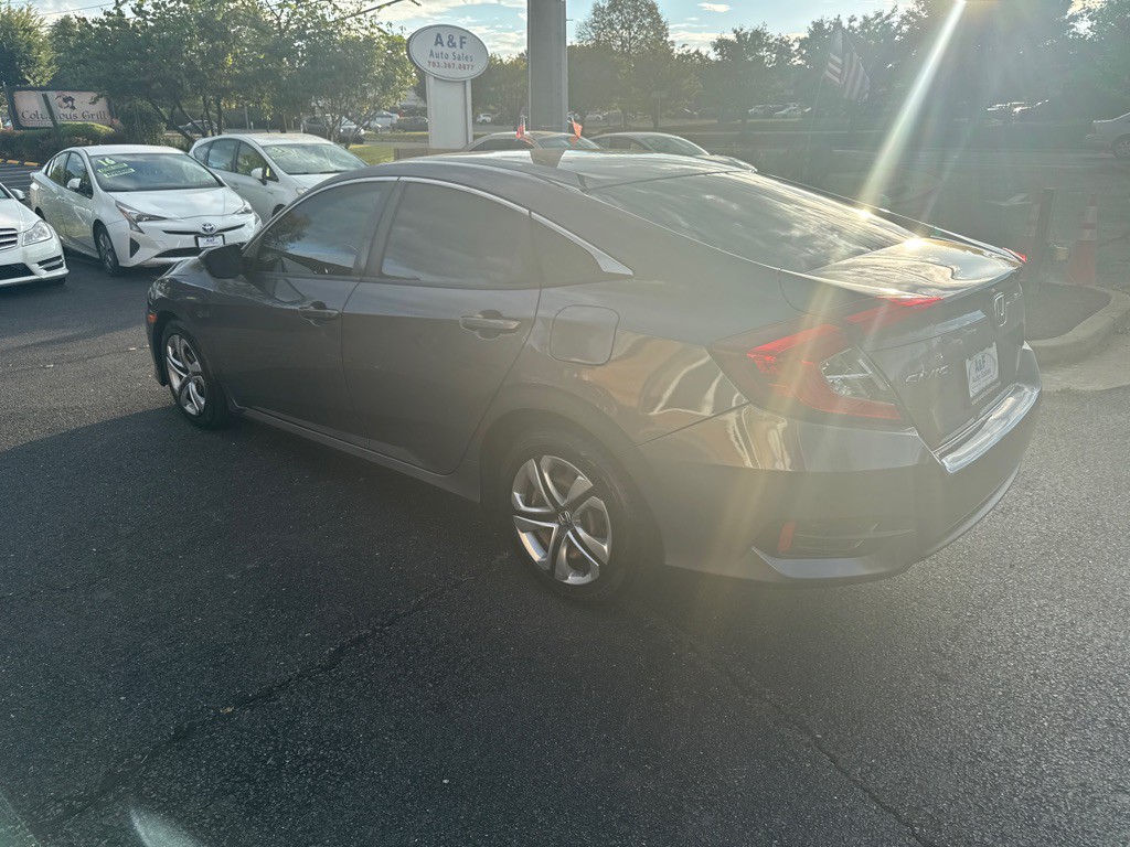 2017 Honda Civic Image 5