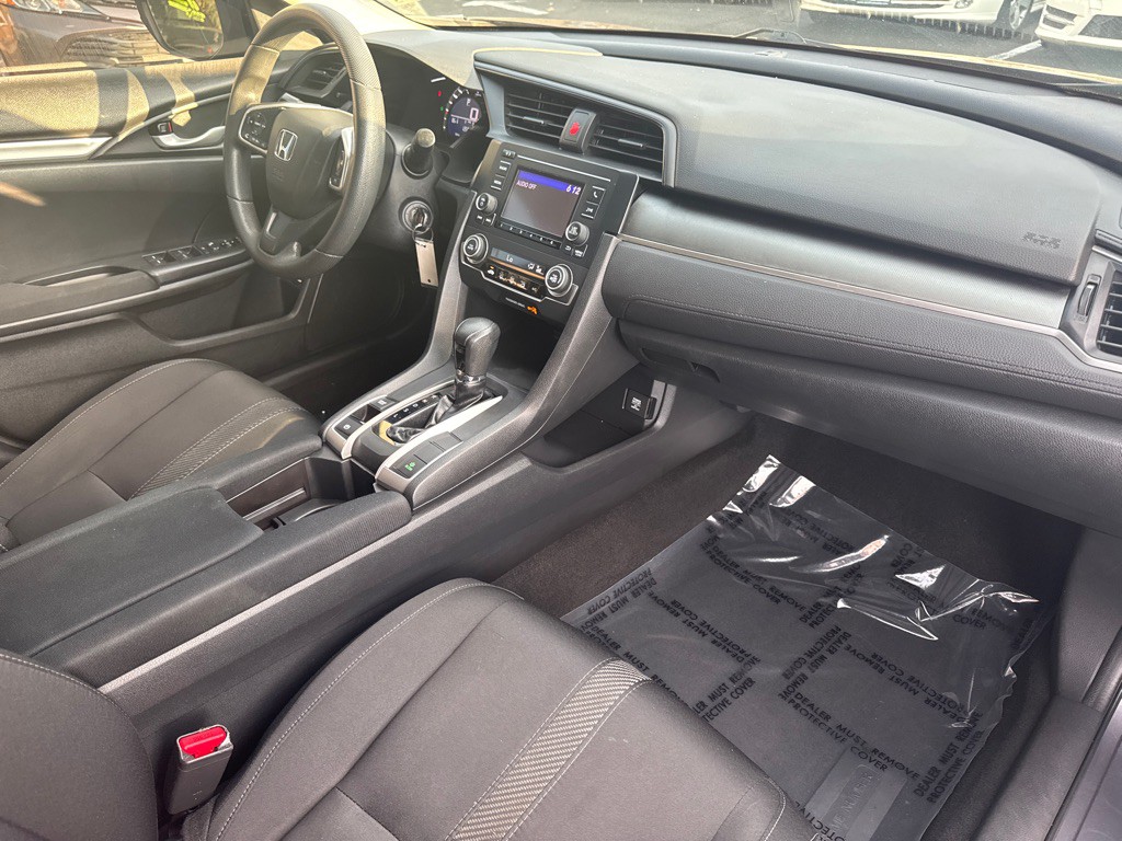 2017 Honda Civic Image 9