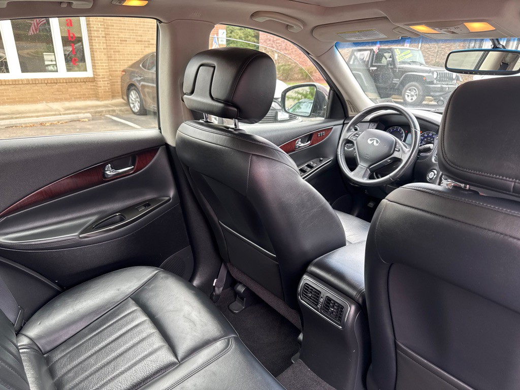 2012 INFINITI EX35 Image 11
