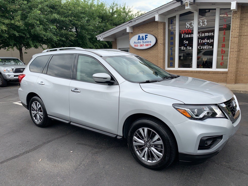 2019 Nissan Pathfinder Image 1
