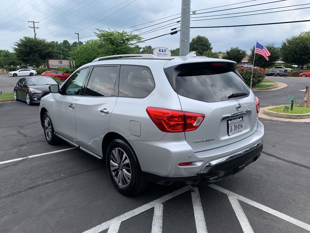2019 Nissan Pathfinder Image 5