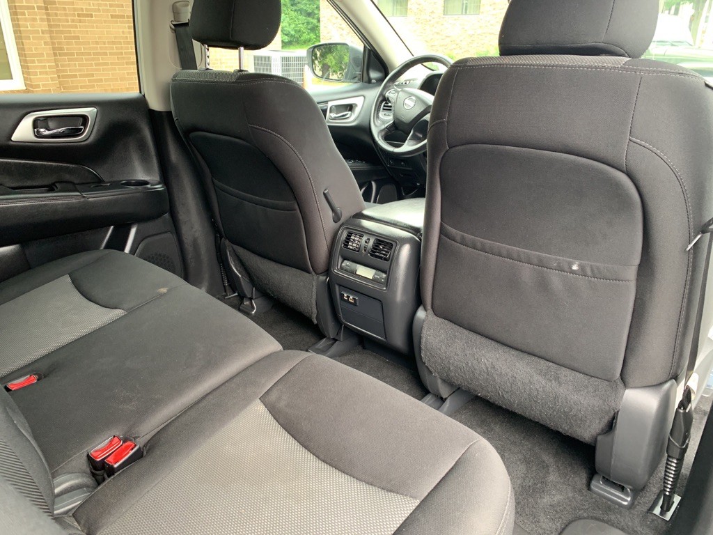 2019 Nissan Pathfinder Image 12