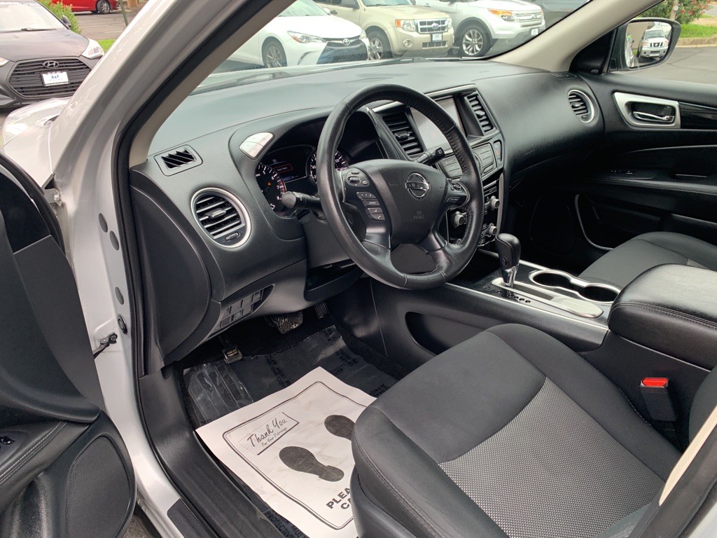 2019 Nissan Pathfinder Image 15
