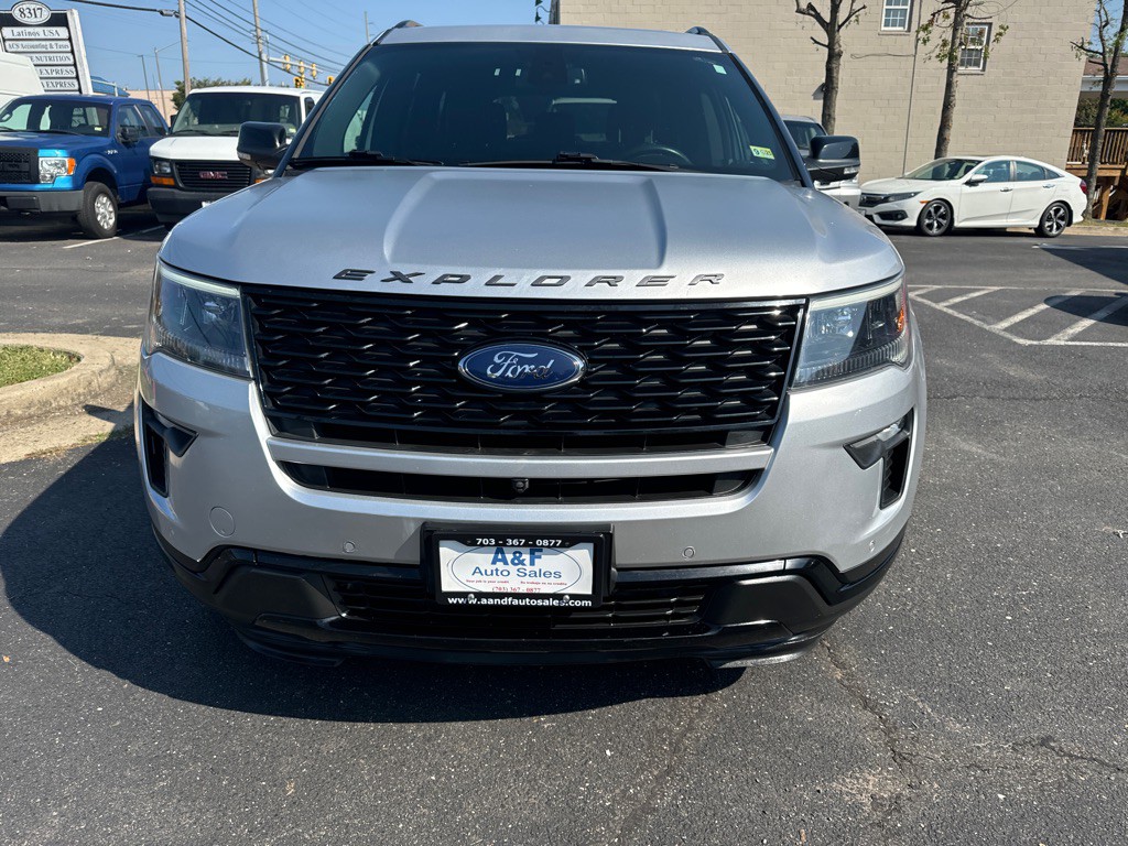 2018 Ford Explorer Image 2