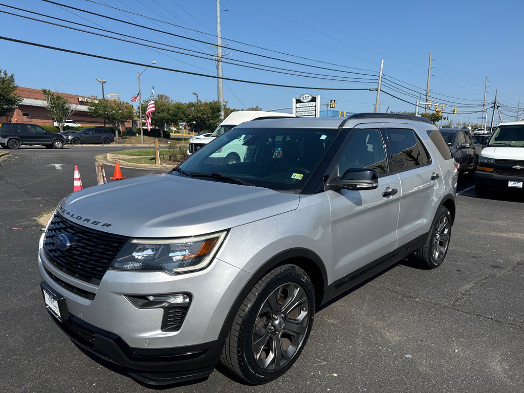 2018 Ford Explorer Image 3
