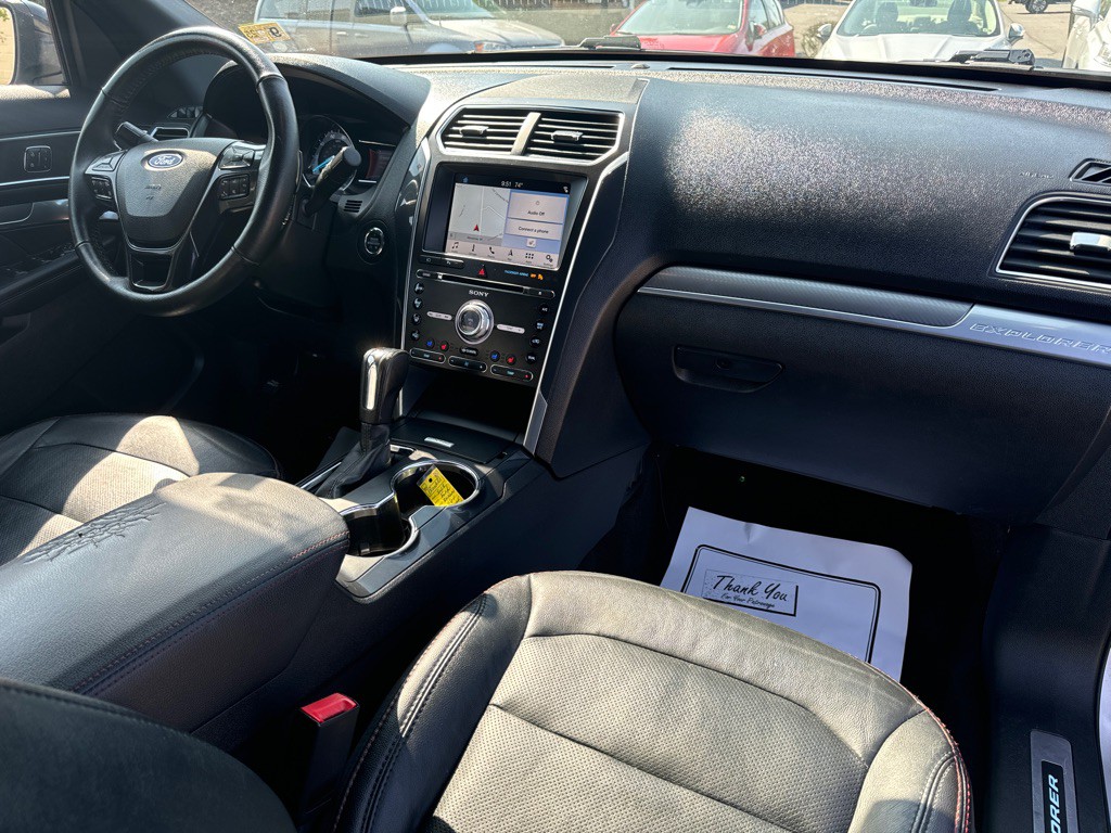 2018 Ford Explorer Image 11