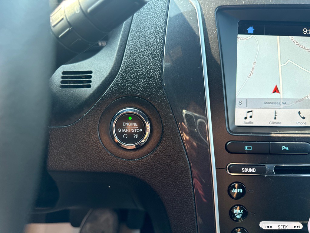 2018 Ford Explorer Image 20