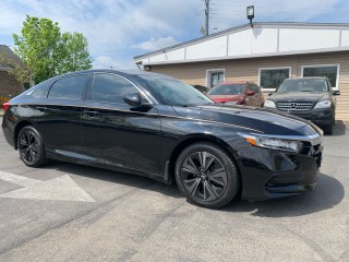 Image for 2018 Honda Accord LX ID: 7390232