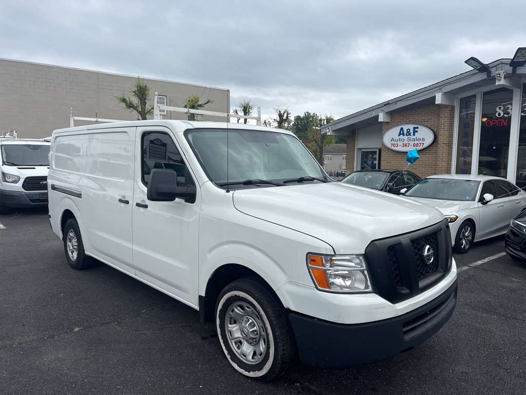 2016 Nissan NV Image 2