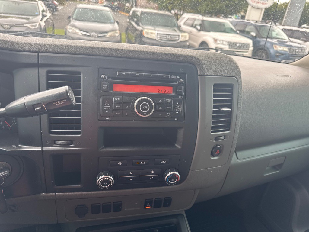 2016 Nissan NV Image 12