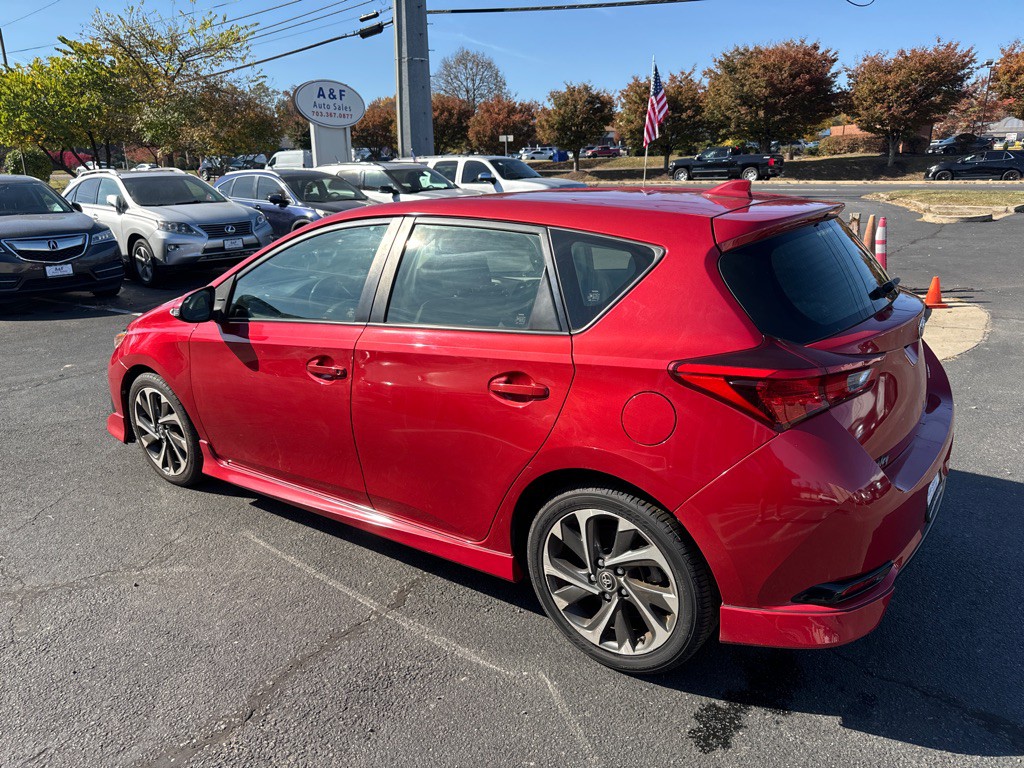2018 Toyota Corolla Image 5