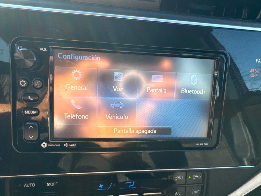 2018 Toyota Corolla Image 18