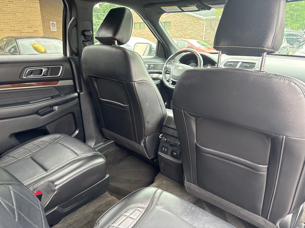 2018 Ford Explorer Image 10