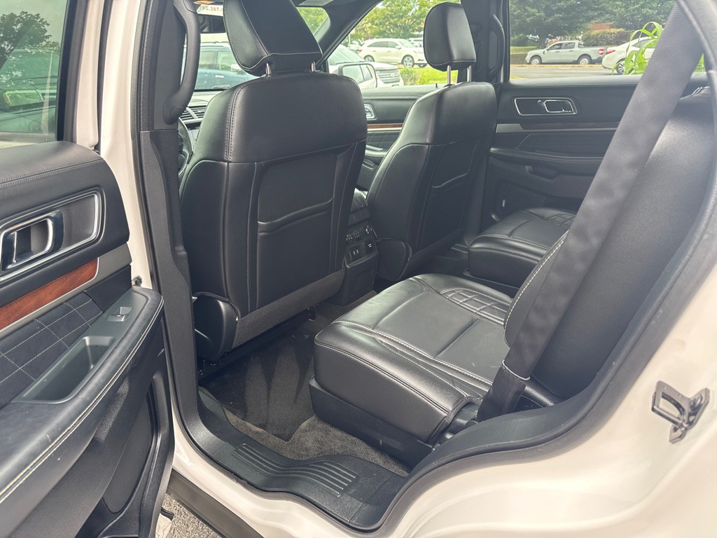 2018 Ford Explorer Image 21