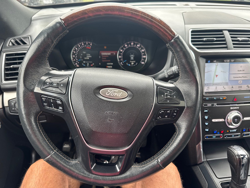 2018 Ford Explorer Image 23