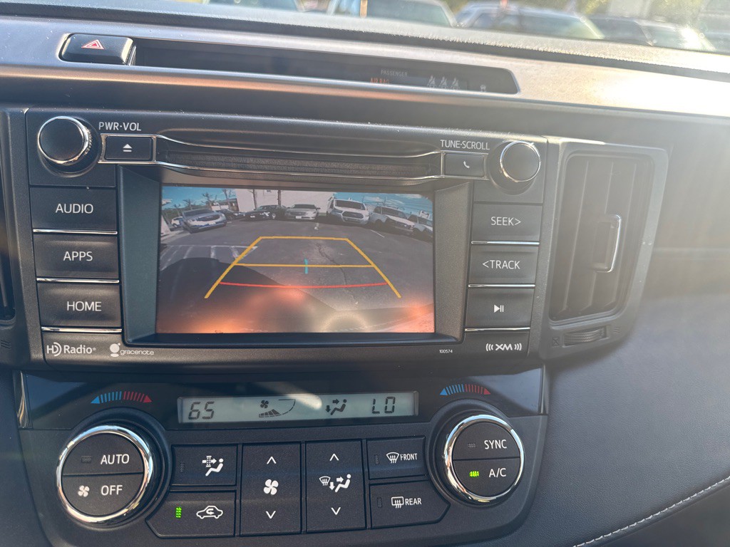 2017 Toyota Rav4 Image 16