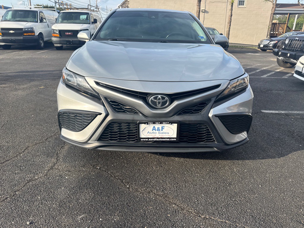 2021 Toyota Camry Image 2