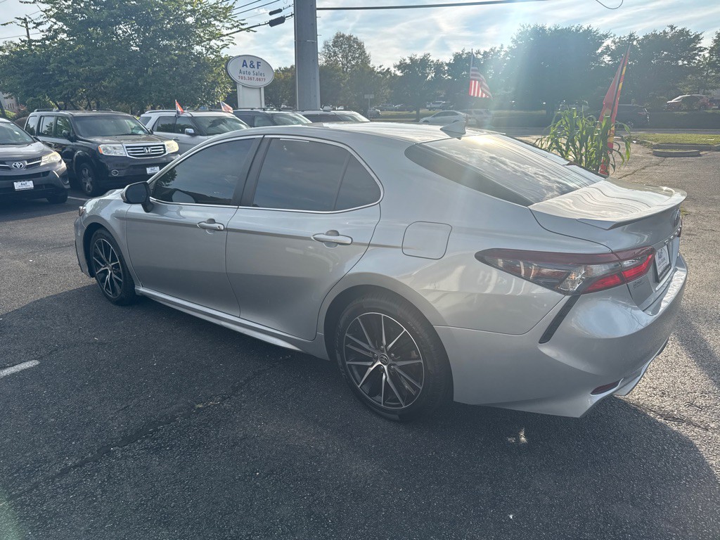 2021 Toyota Camry Image 5