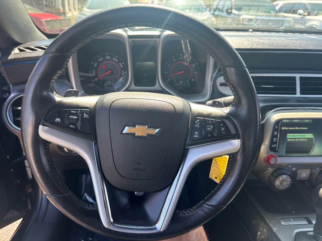 2015 Chevrolet Camaro Image 13