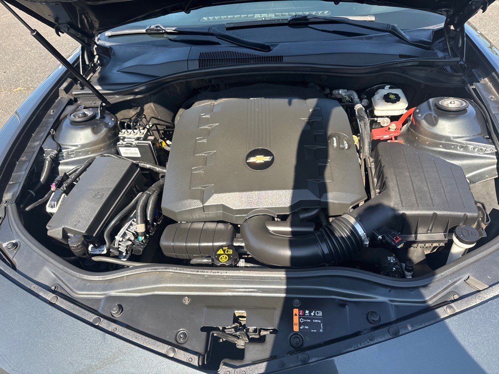 2015 Chevrolet Camaro Image 17