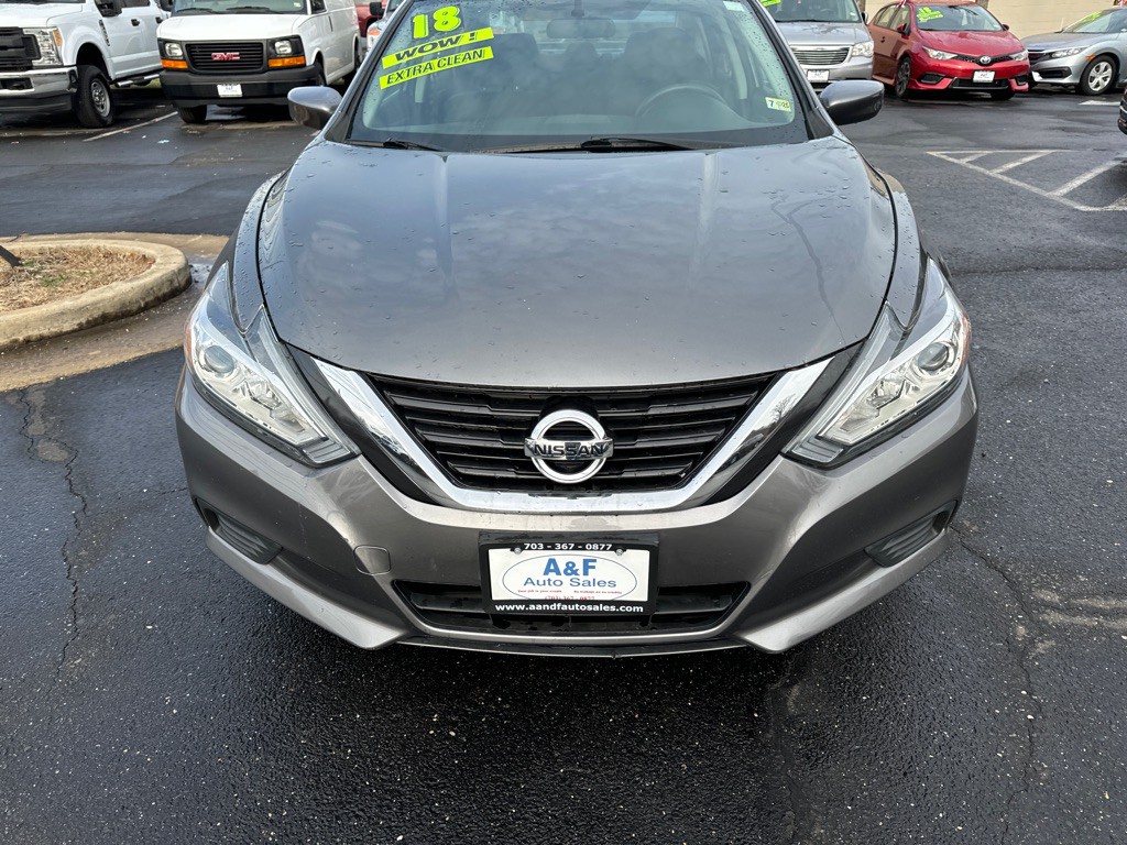 2018 Nissan Altima Image 2