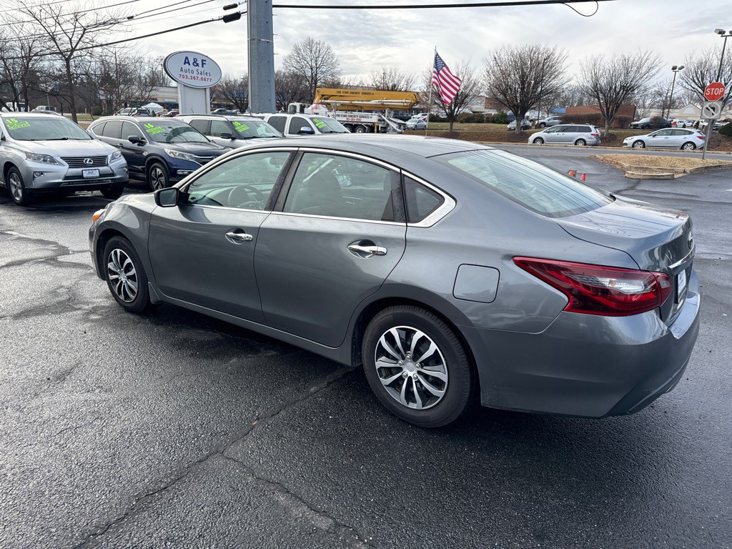 2018 Nissan Altima Image 5