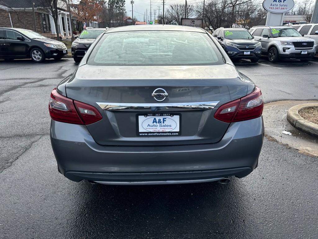 2018 Nissan Altima Image 6