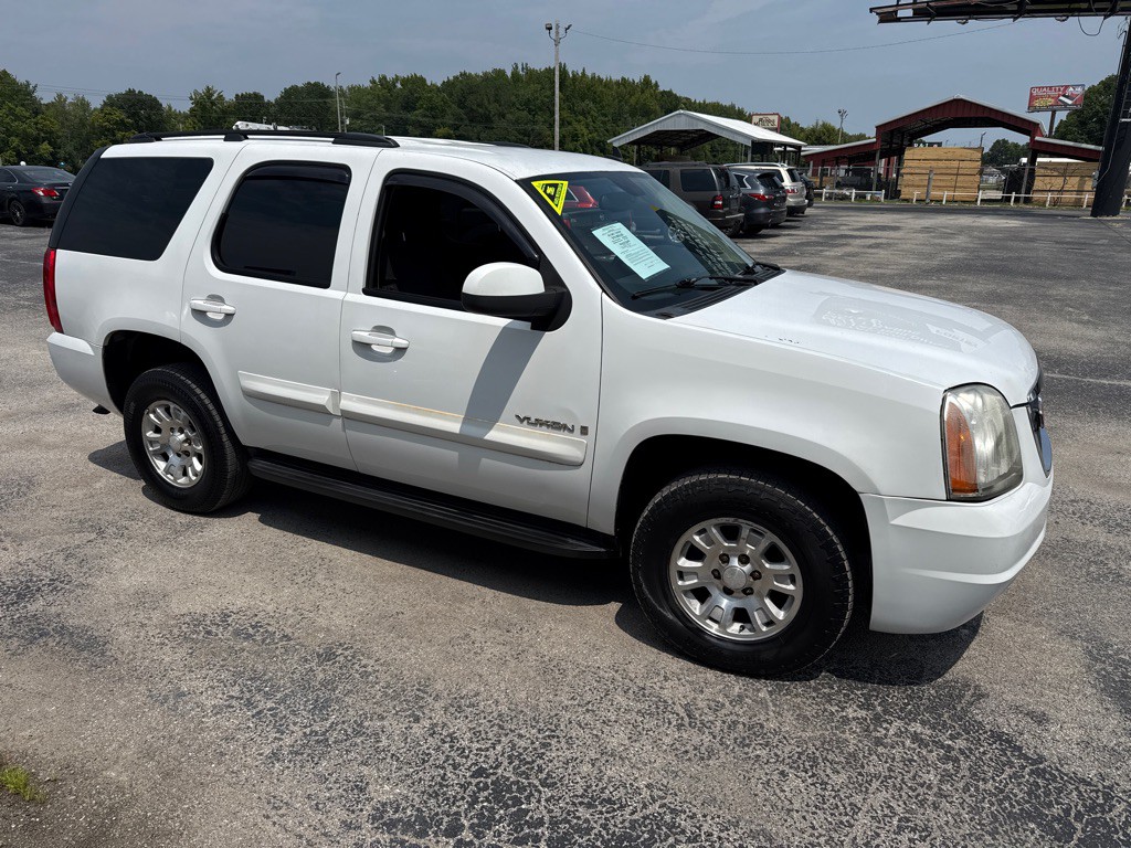 2008 GMC Yukon Image 1