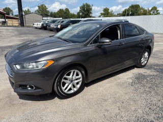 Image for 2015 Ford Fusion SE ID: 7724501