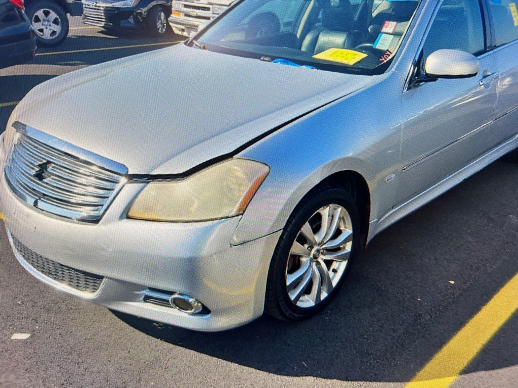 2008 INFINITI M35 Image 1