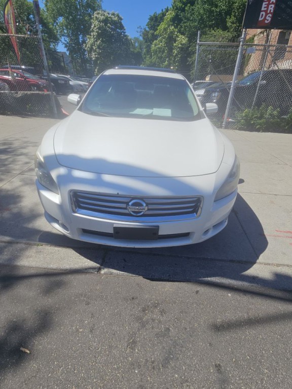 2014 Nissan Maxima Image 5