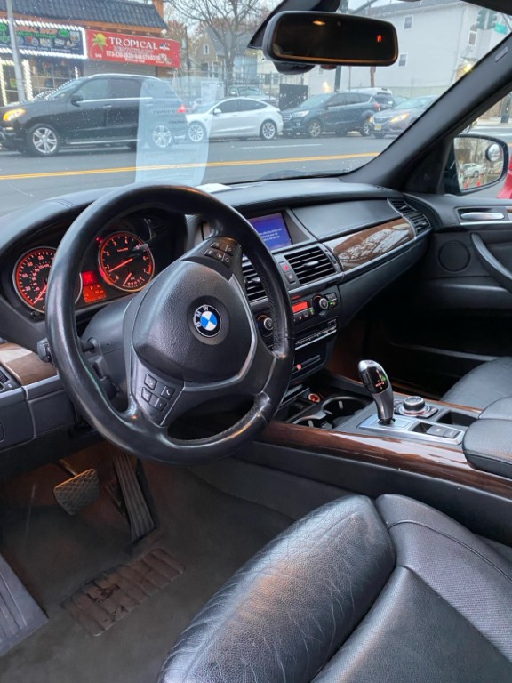 2011 BMW X5 Image 7