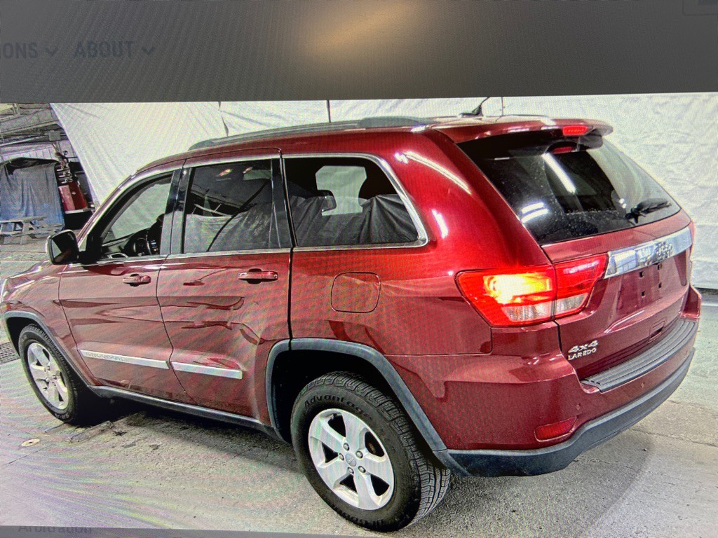 2012 Jeep Grand Cherokee Image 3