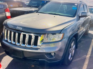 Image for 2013 Jeep Grand Cherokee Laredo ID: 6955608