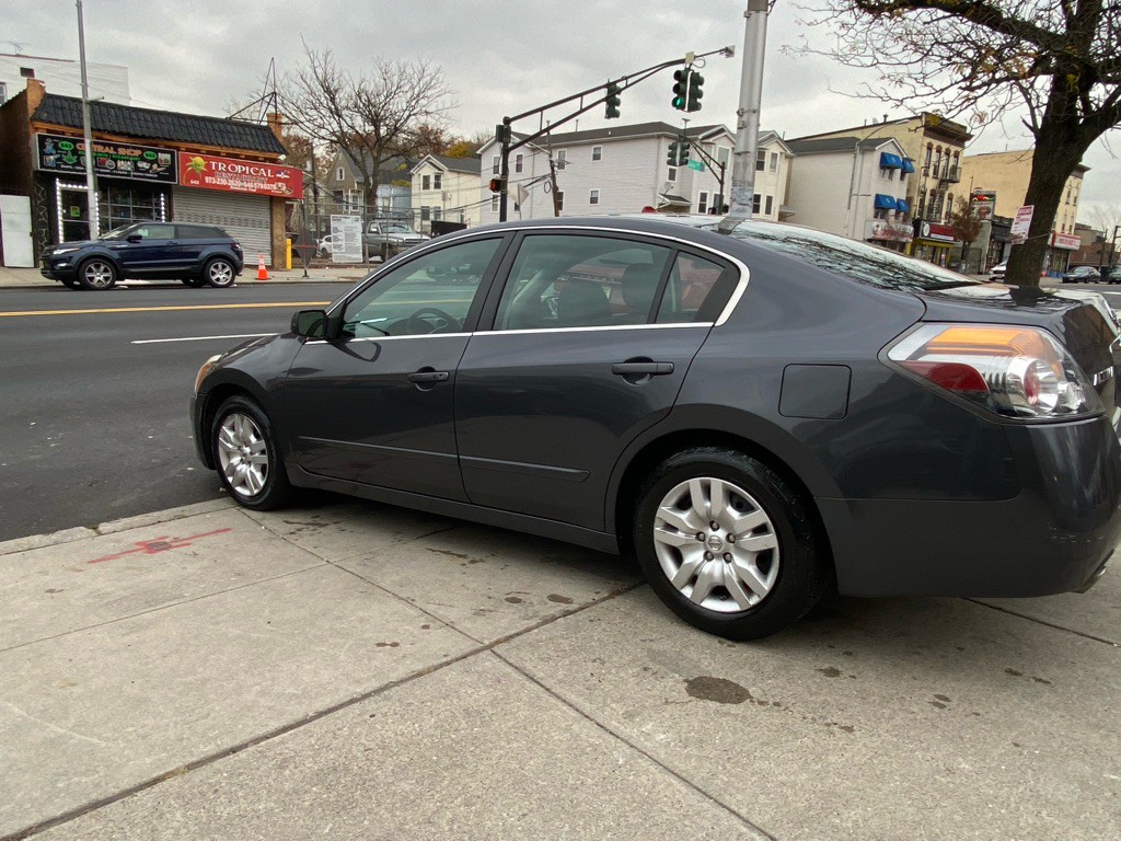 2012 Nissan Altima Image 4