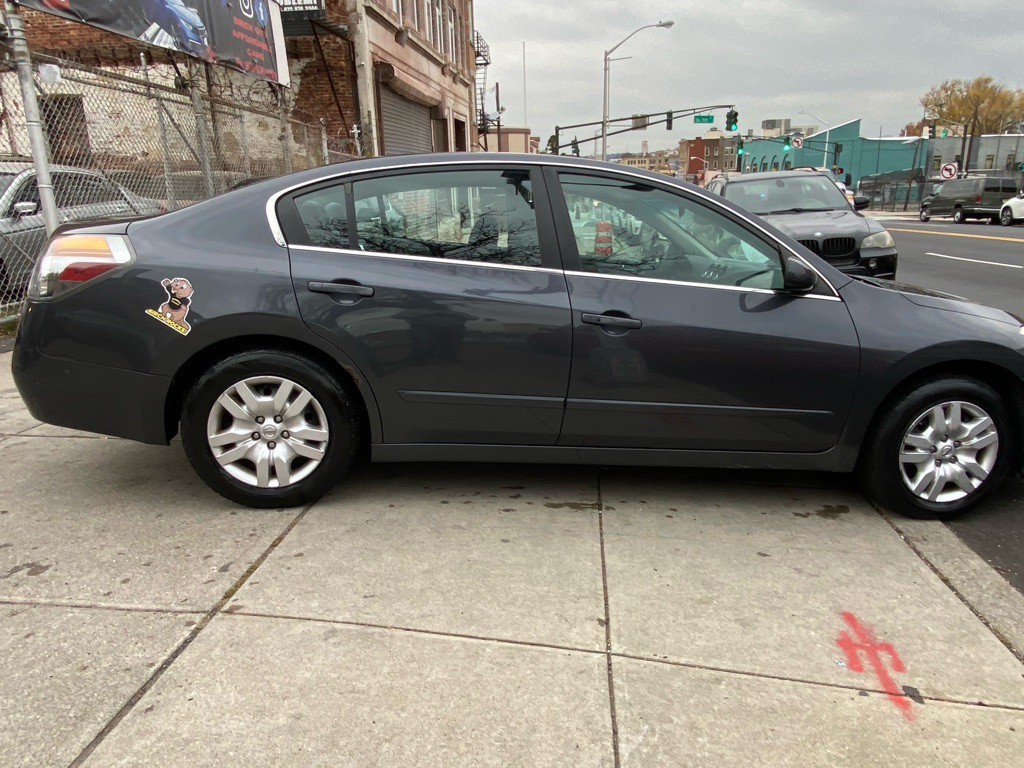 2012 Nissan Altima Image 7