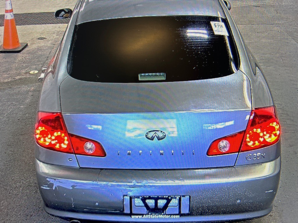 2005 INFINITI G35 Image 7
