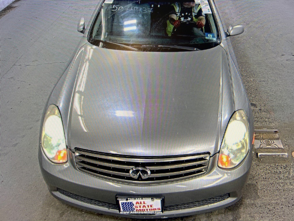 2005 INFINITI G35 Image 8