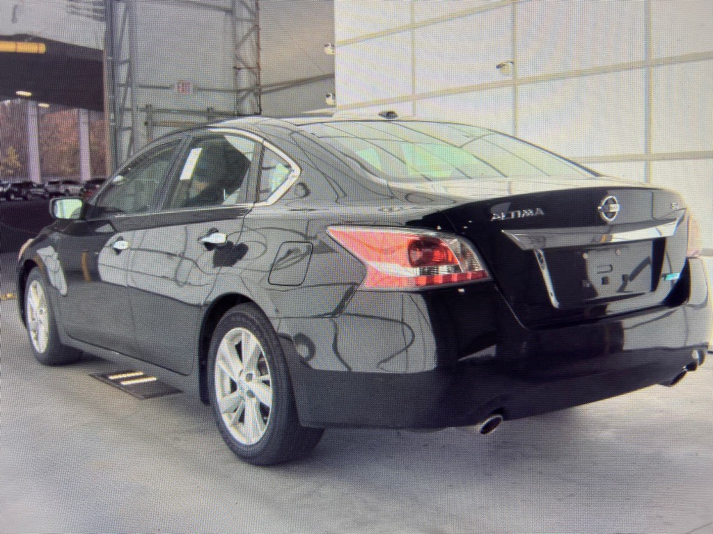 2013 Nissan Altima Image 3